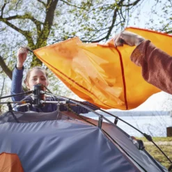 Where Tomorrow Pop Up Familienzelt Wurfzelt 3 Personen Zelt Camping Festival Blau 220 X 220 X 130 Cm -Campingbedarf Geschäft 426fe4f6448fa4cd643e076c1f3e5c5c