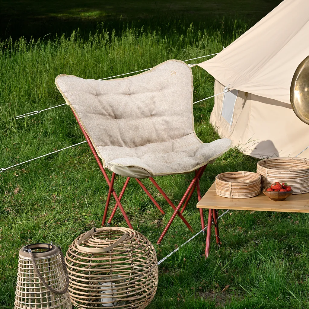 ProGression Butterfly Chair, Faltbarer Campingstuhl, Gepolsterter Klappstuhl Geeignet Für Strand Und Camping, Outdoor Loungesessel – 2,9 Kg, Beige – Bild 7