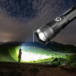 10000 Lumen Taschenlampe, LED Taschenlampe Extrem Hell 5000mAh USB Aufladbar 26650 Batterie Enthalten, 5 Lichtmodi, Zoombar, Lange Arbeitszeit Taktische Taschenlampe -Campingbedarf Geschäft 943490d25cac4ae760130caf78190453