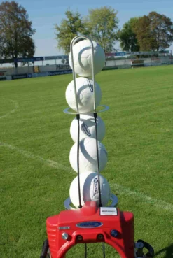 Powapass Ballwurfmaschine - Trainieren Sie Wie Profis - Wurfgeschwindigkeit Bis 60km/h -Campingbedarf Geschäft 9be53fe05634a10046b94351114ea9a2