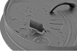 Petromax Feuertopf Ft4.5 - Dutch Oven - Gusstopf - Mit Füßen - Mit Henkel - 3,5L - 2-5 Personen -Campingbedarf Geschäft abf4ea7e02ff93744128c0587f7b036d 2