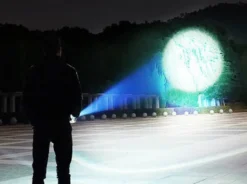 Taschenlampe LED 500 Meter Leuchtweite Militär Taktische USB Wiederaufladbar Wasserdichte Camping Taschenlampe, Notlicht -Campingbedarf Geschäft bf31ef0da0514ac9358de4877e9a21ea